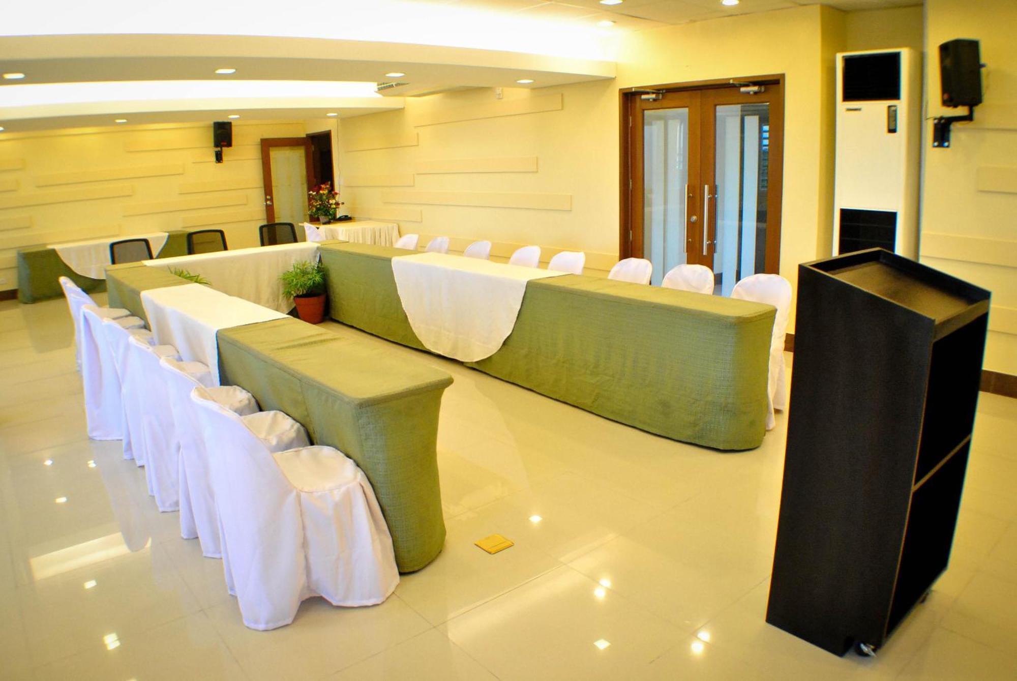 Fersal Hotel Kalayaan, Quezon City Exterior photo