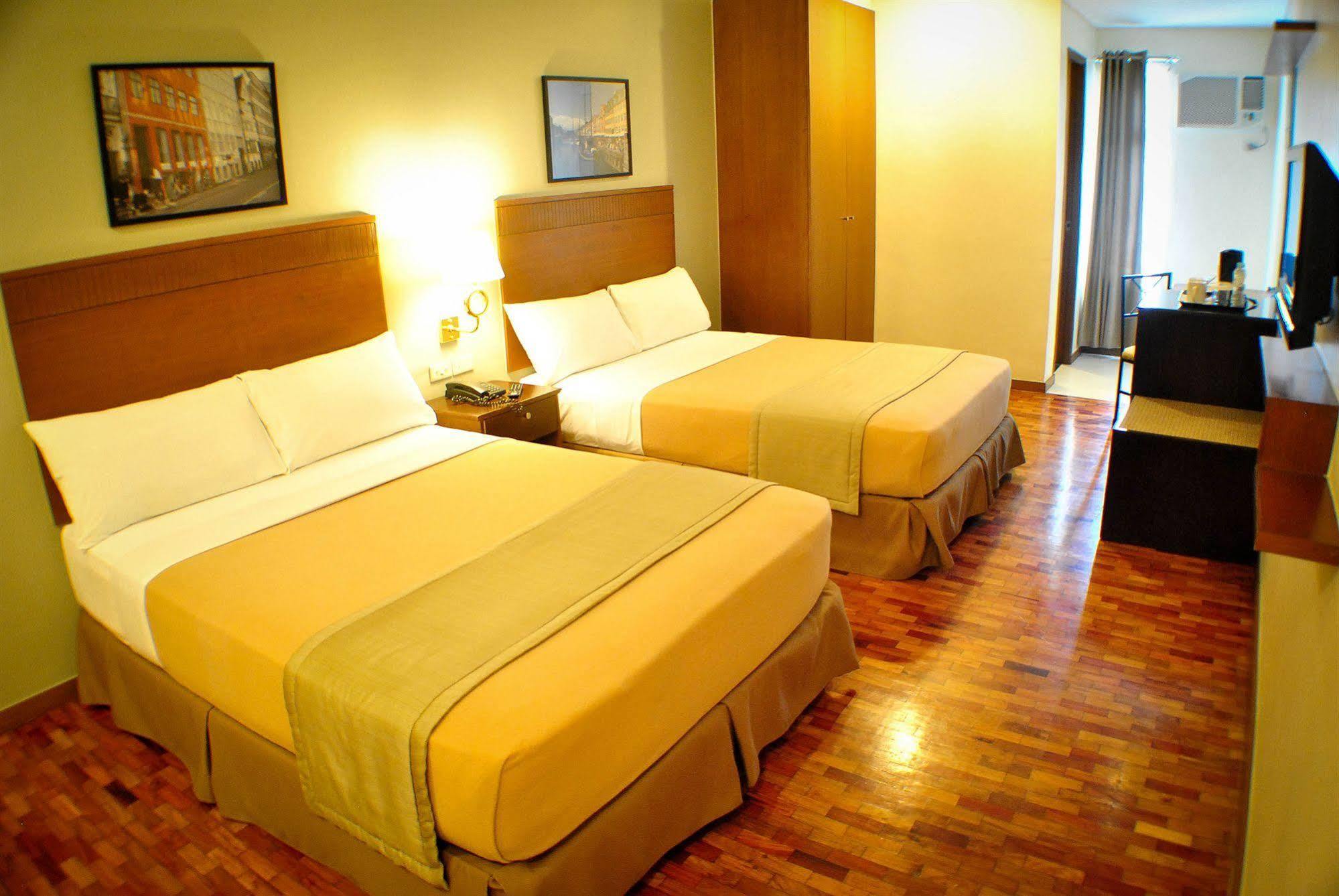 Fersal Hotel Kalayaan, Quezon City Exterior photo